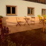 In Mit Grosser Terrasse By Interhome 아파트